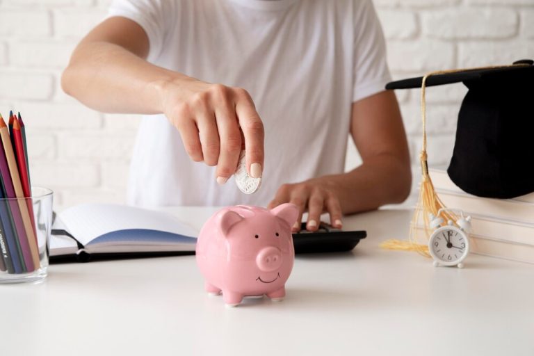 How To Save Money As A Student